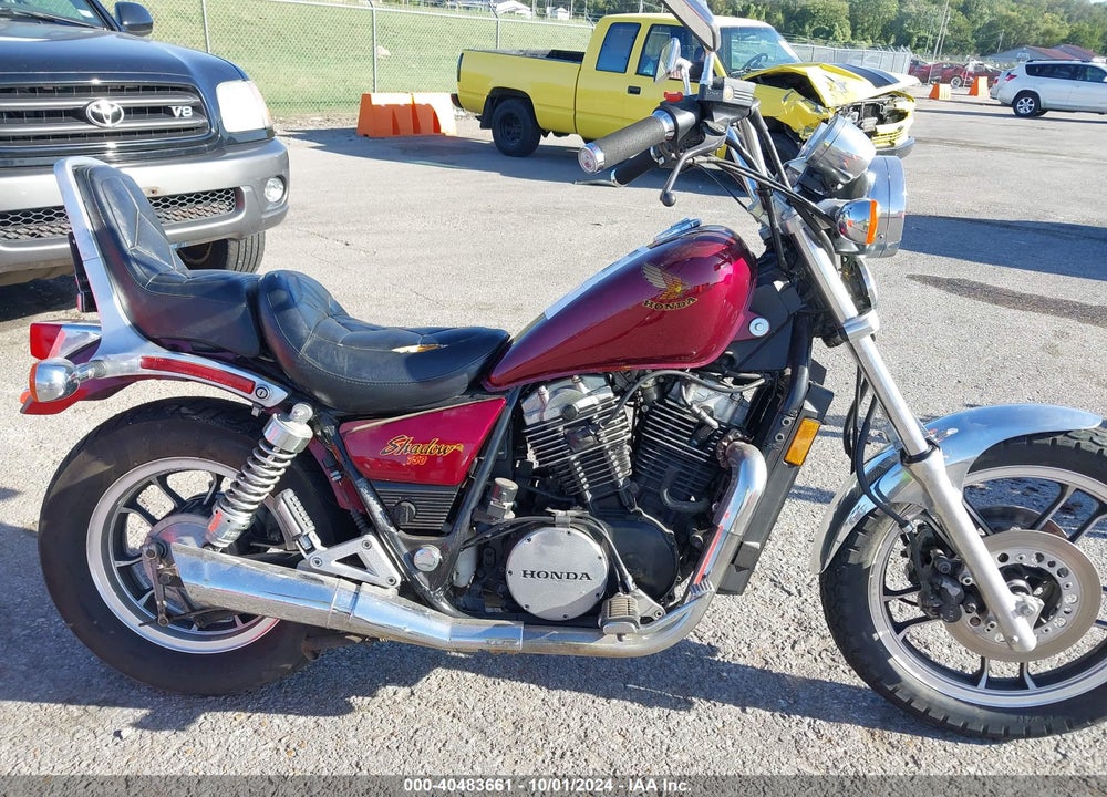 1983 HONDA VT750 VIN: JH2RC1408DM000624