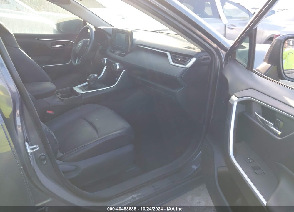 2020 TOYOTA RAV4 XLE PREMIUM VIN: 2T3C1RFV4LW057612