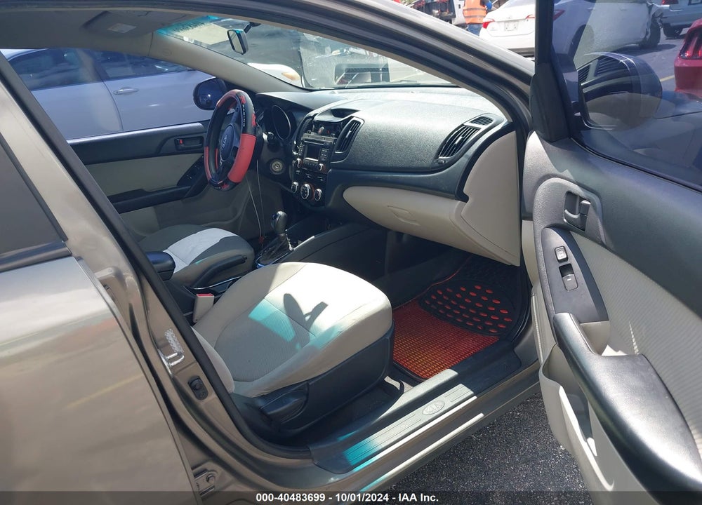 2012 KIA FORTE EX VIN: KNAFU4A22C5556868