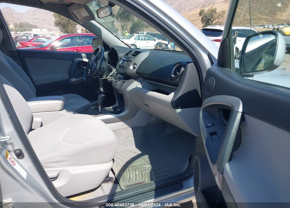 2006 TOYOTA RAV4 LIMITED VIN: JTMBD31V965004567