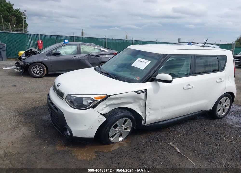 2015 KIA SOUL VIN: KNDJN2A2XF7181996
