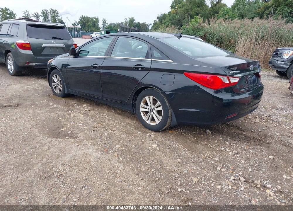 2013 HYUNDAI SONATA GLS VIN: 5NPEB4AC3DH532139