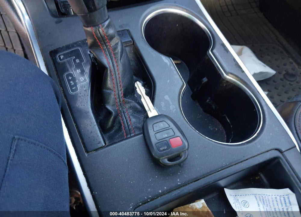 2016 TOYOTA CAMRY SE VIN: 4T1BF1FK1GU194008