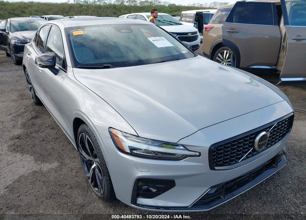 2024 VOLVO S60 B5 PLUS DARK THEME VIN: 7JRL12FL5RG313655