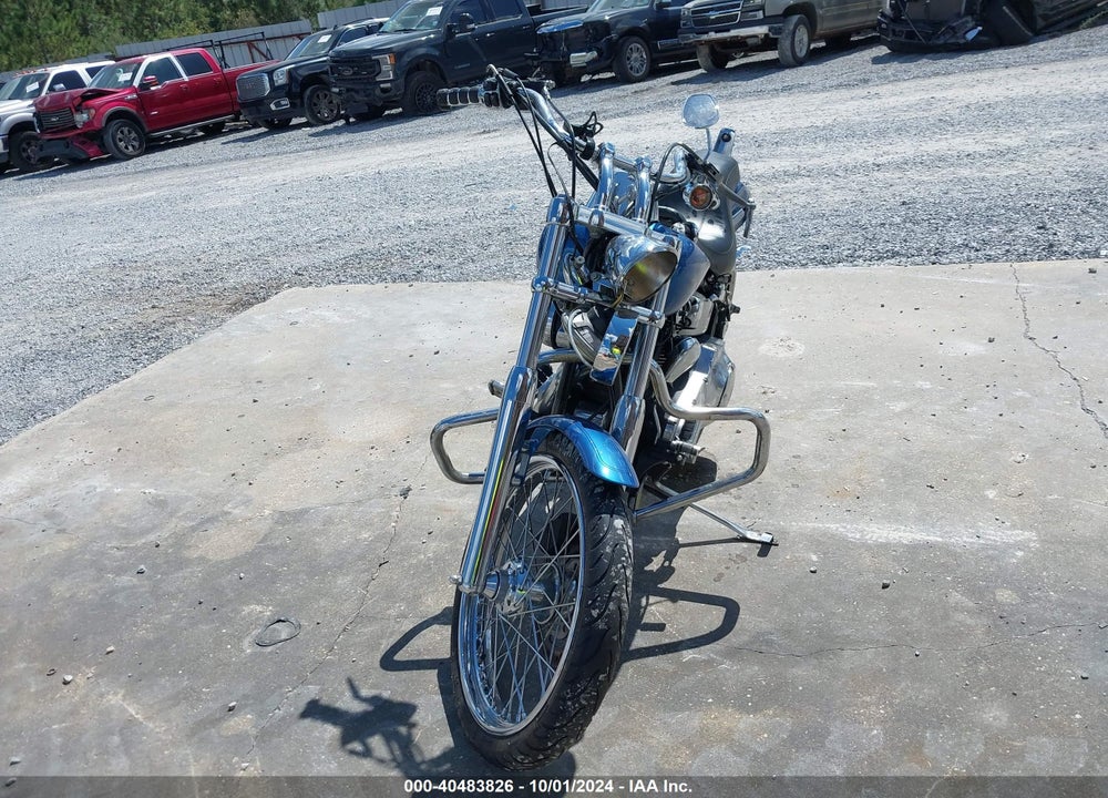 2005 HARLEY-DAVIDSON FXSTDI VIN: 1HD1JBB135Y028112