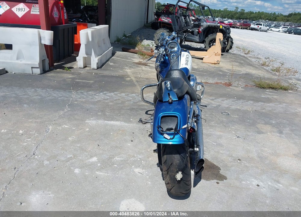 2005 HARLEY-DAVIDSON FXSTDI VIN: 1HD1JBB135Y028112