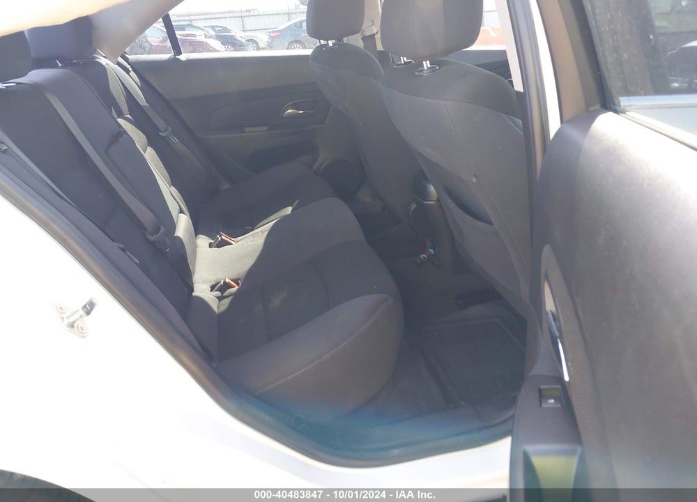 2014 CHEVROLET CRUZE 1LT AUTO VIN: 1G1PC5SB0E7209814