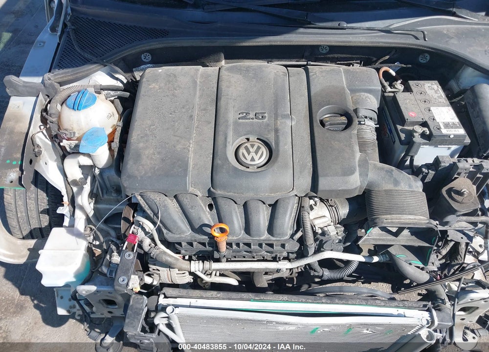 2013 VOLKSWAGEN PASSAT 2.5L SE VIN: 1VWBH7A38DC006567