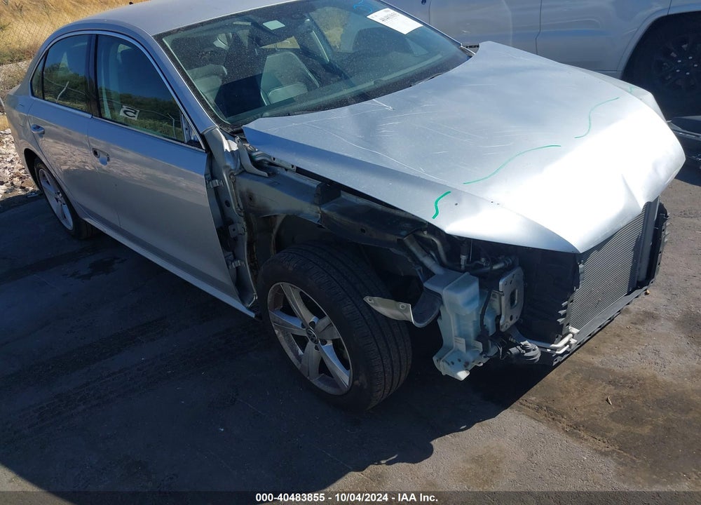 2013 VOLKSWAGEN PASSAT 2.5L SE VIN: 1VWBH7A38DC006567