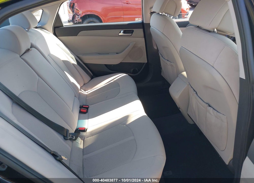 2017 HYUNDAI SONATA VIN: 5NPE24AF8HH490678