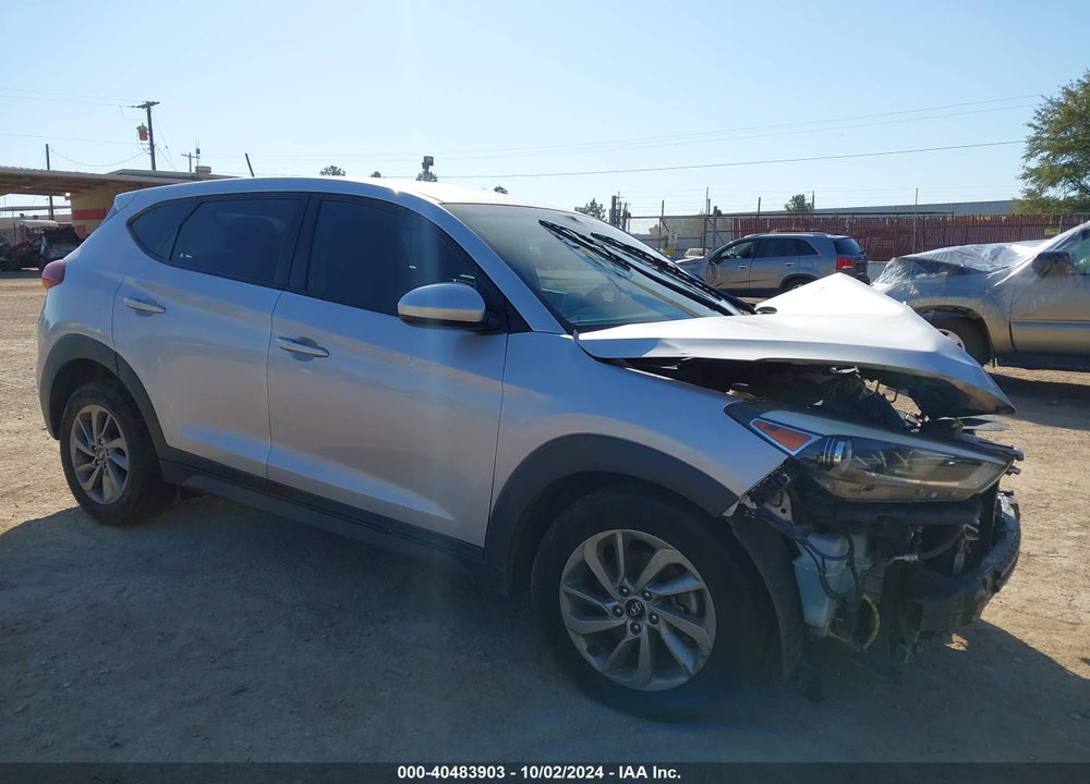 2017 HYUNDAI TUCSON SE VIN: KM8J23A40HU539297