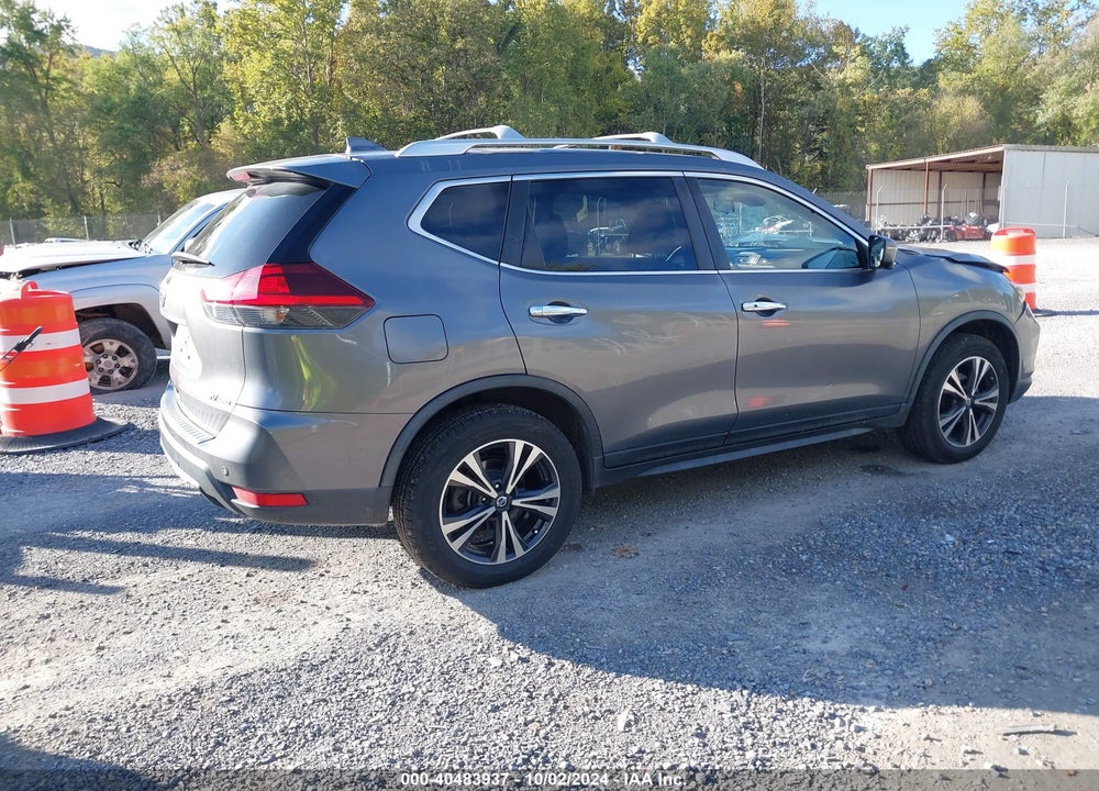 2019 NISSAN ROGUE SV VIN: JN8AT2MV6KW380060