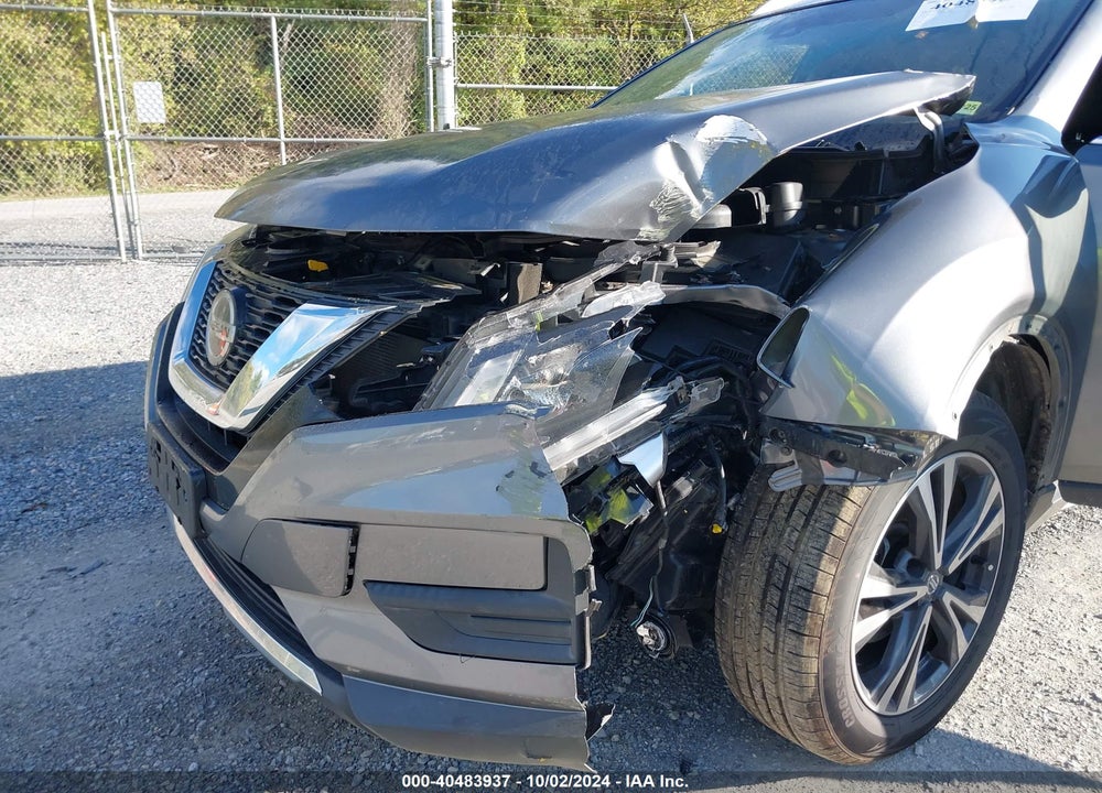 2019 NISSAN ROGUE SV VIN: JN8AT2MV6KW380060