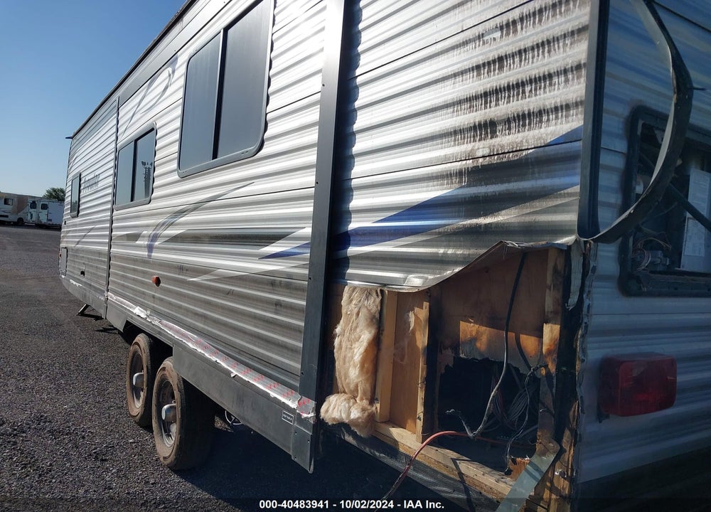 2020 HEARTLAND PROWLER VIN: 5SFPB3322LE415638