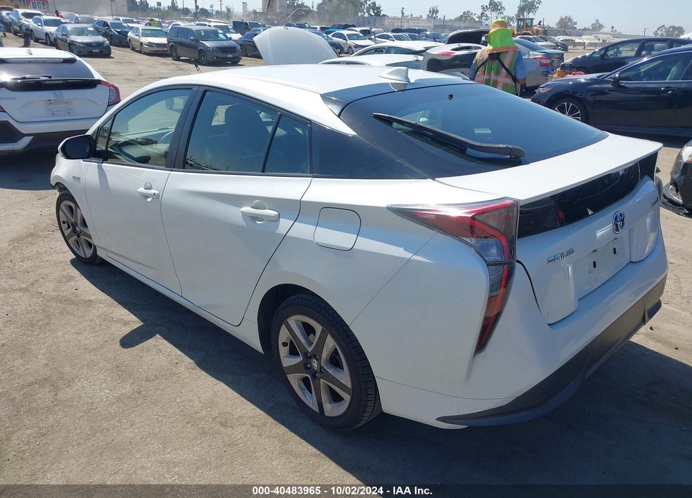 2017 TOYOTA PRIUS THREE TOURING VIN: JTDKARFU3H3029667