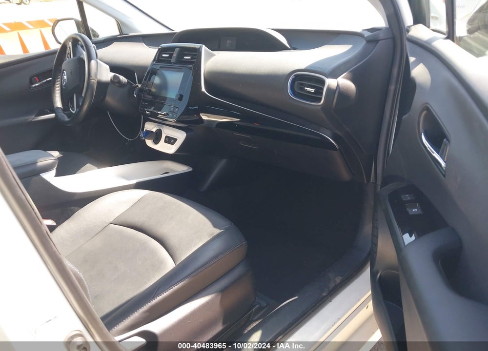 2017 TOYOTA PRIUS THREE TOURING VIN: JTDKARFU3H3029667
