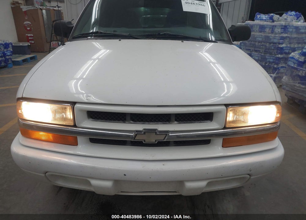 2003 CHEVROLET BLAZER LS VIN: 1GNCS13X23K169474