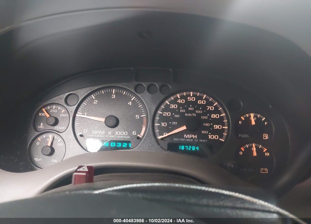 2003 CHEVROLET BLAZER LS VIN: 1GNCS13X23K169474