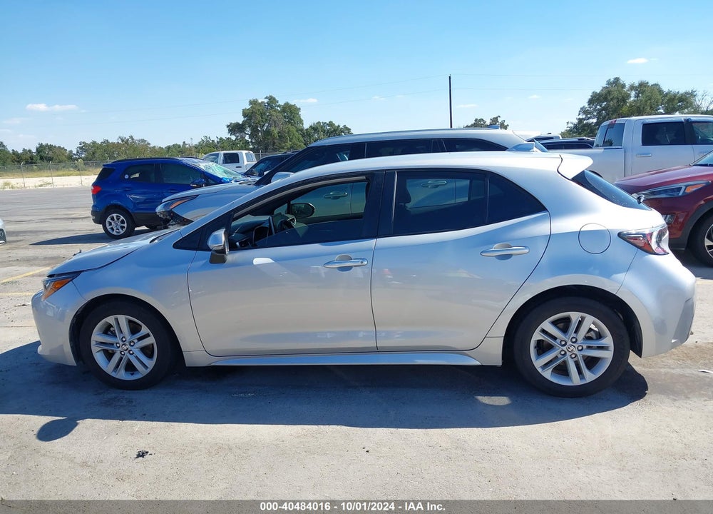 2022 TOYOTA COROLLA SE VIN: JTND4MBE5N3158888