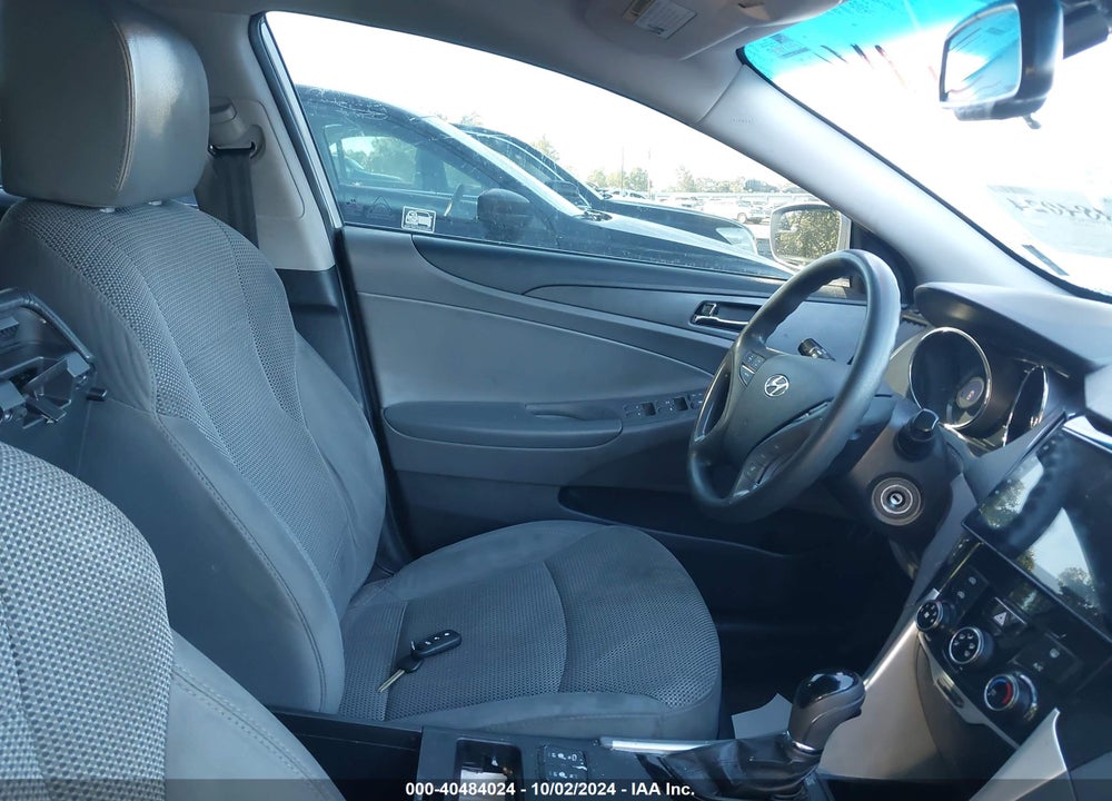 2014 HYUNDAI SONATA GLS VIN: 5NPEB4AC7EH860987