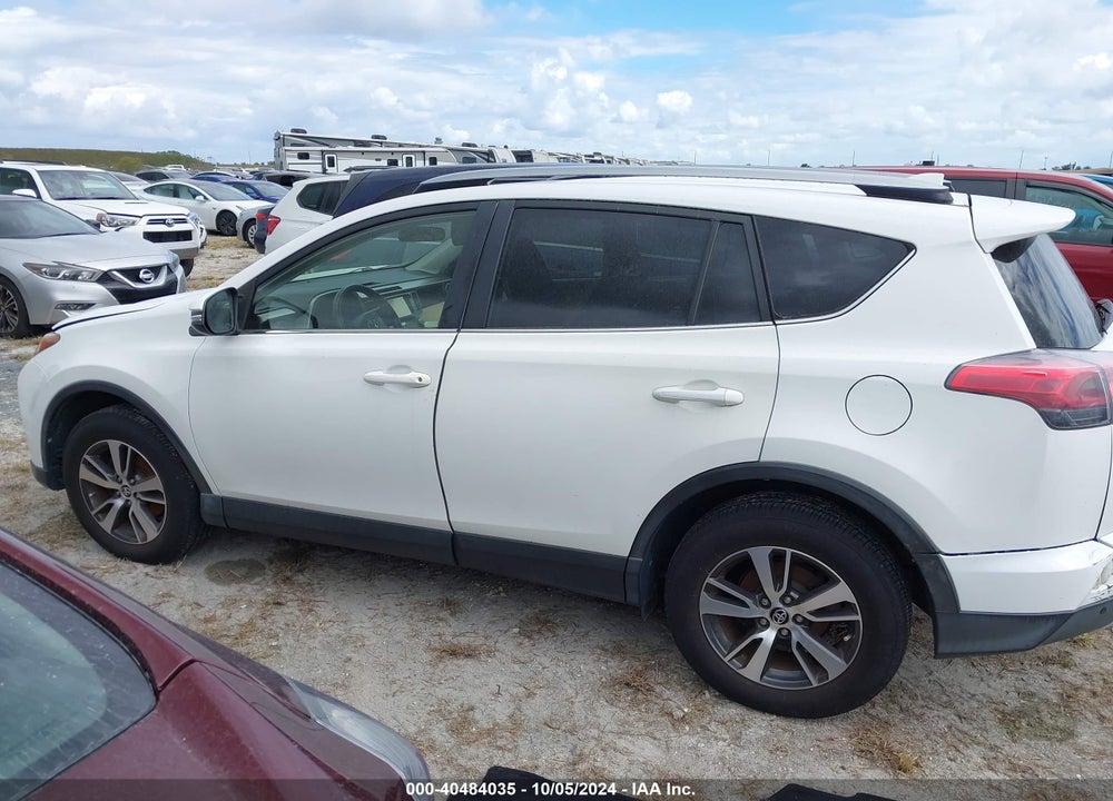 2017 TOYOTA RAV4 XLE VIN: JTMWFREV4HJ123100