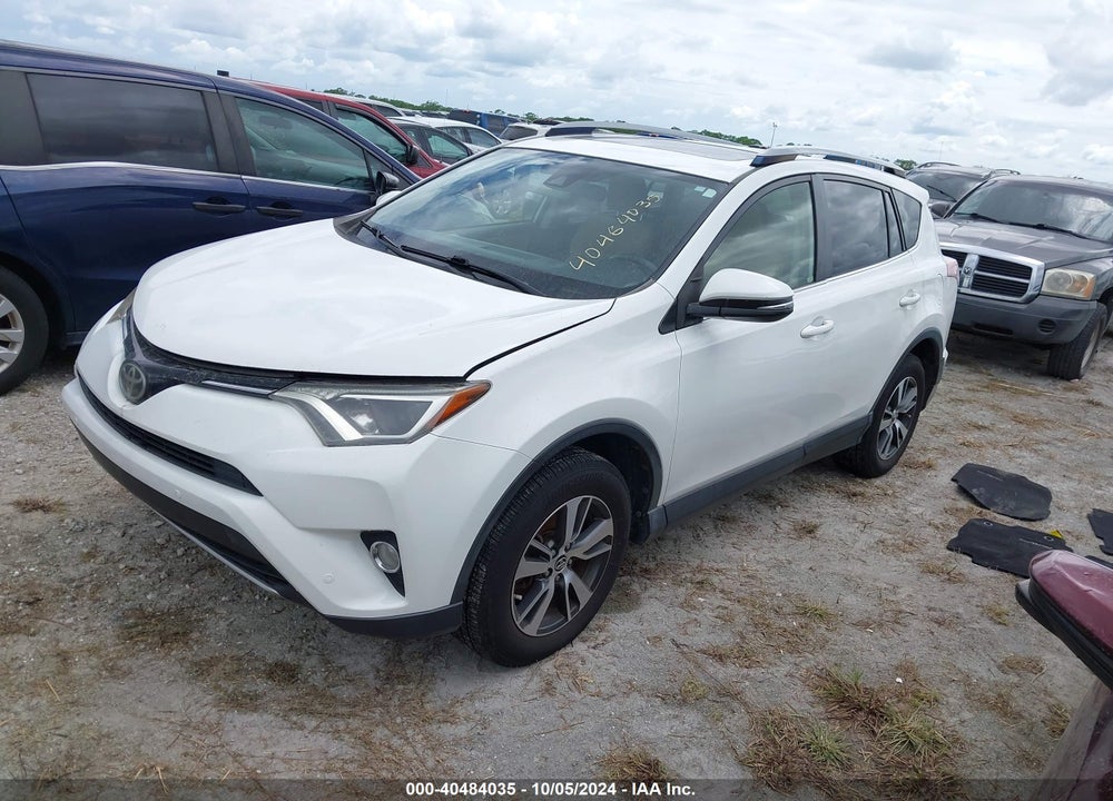 2017 TOYOTA RAV4 XLE VIN: JTMWFREV4HJ123100