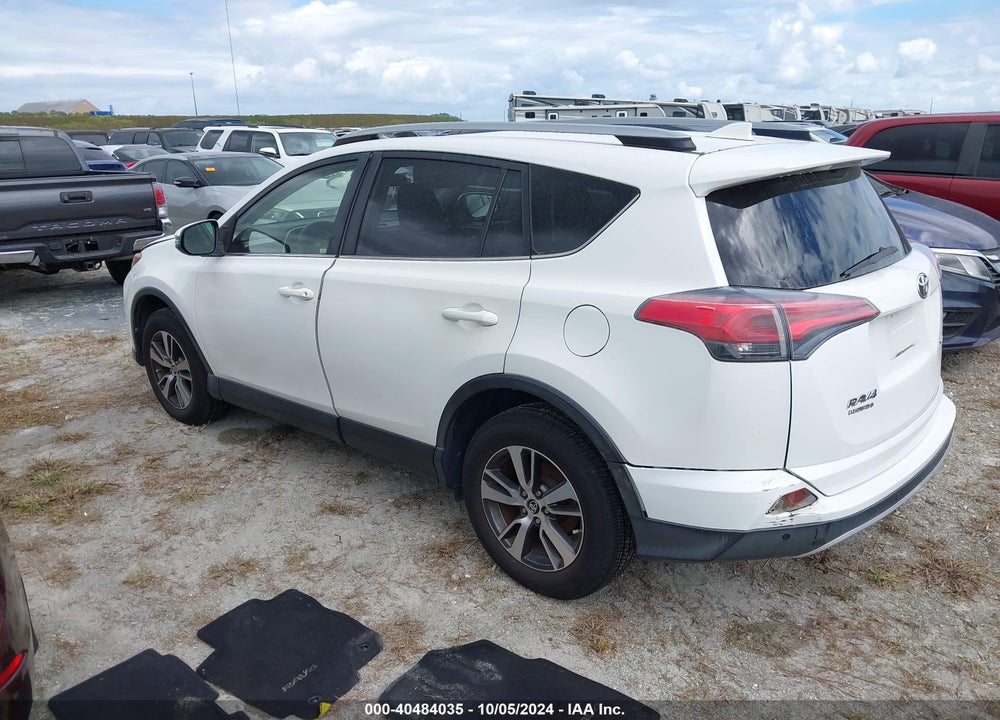 2017 TOYOTA RAV4 XLE VIN: JTMWFREV4HJ123100
