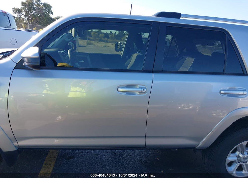 2021 TOYOTA 4RUNNER SR5 VIN: JTEEU5JR0M5240089