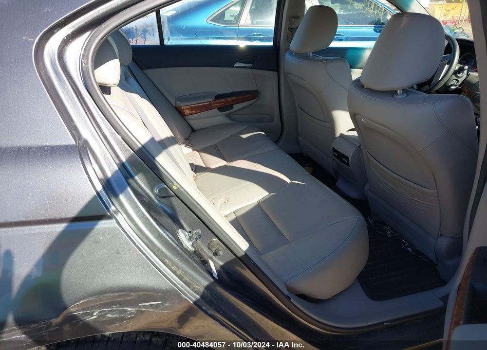 2011 HONDA ACCORD 3.5 EX-L VIN: 1HGCP3F82BA026718