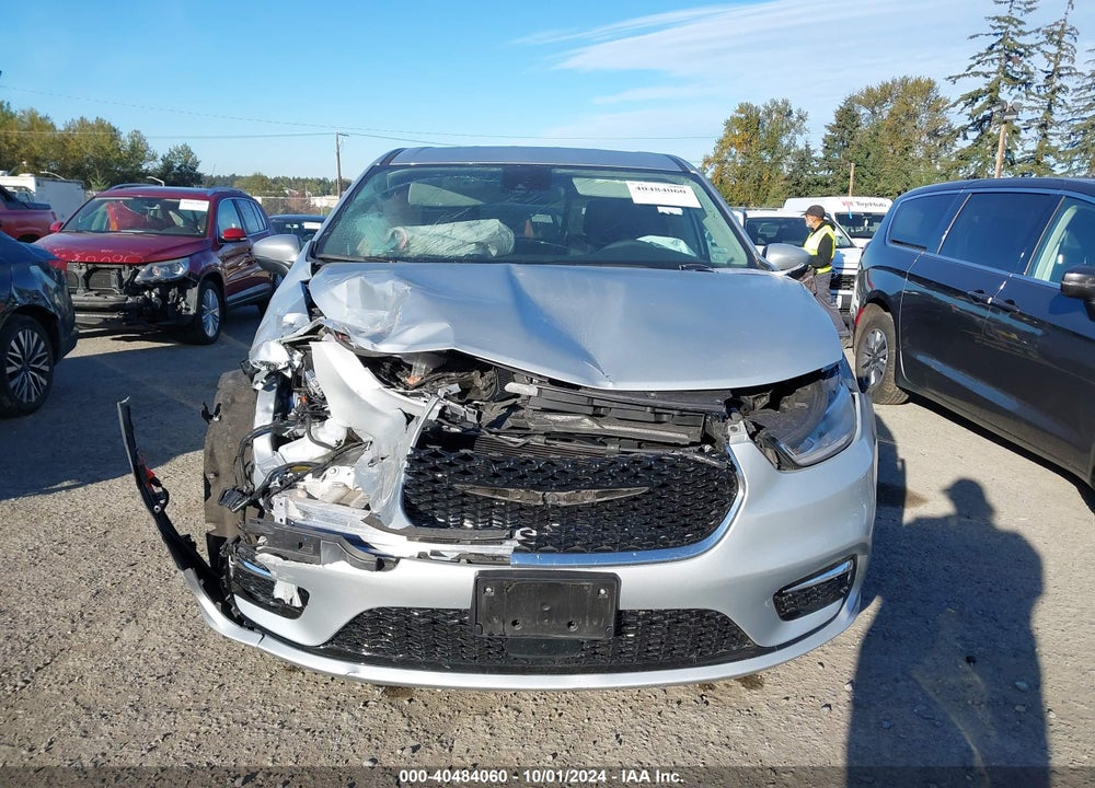 2023 CHRYSLER PACIFICA HYBRID TOURING L VIN: 2C4RC1L74PR618290