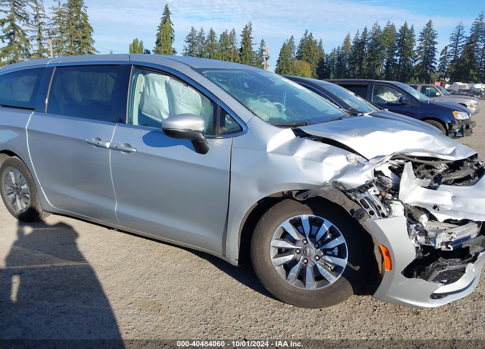 2023 CHRYSLER PACIFICA HYBRID TOURING L VIN: 2C4RC1L74PR618290
