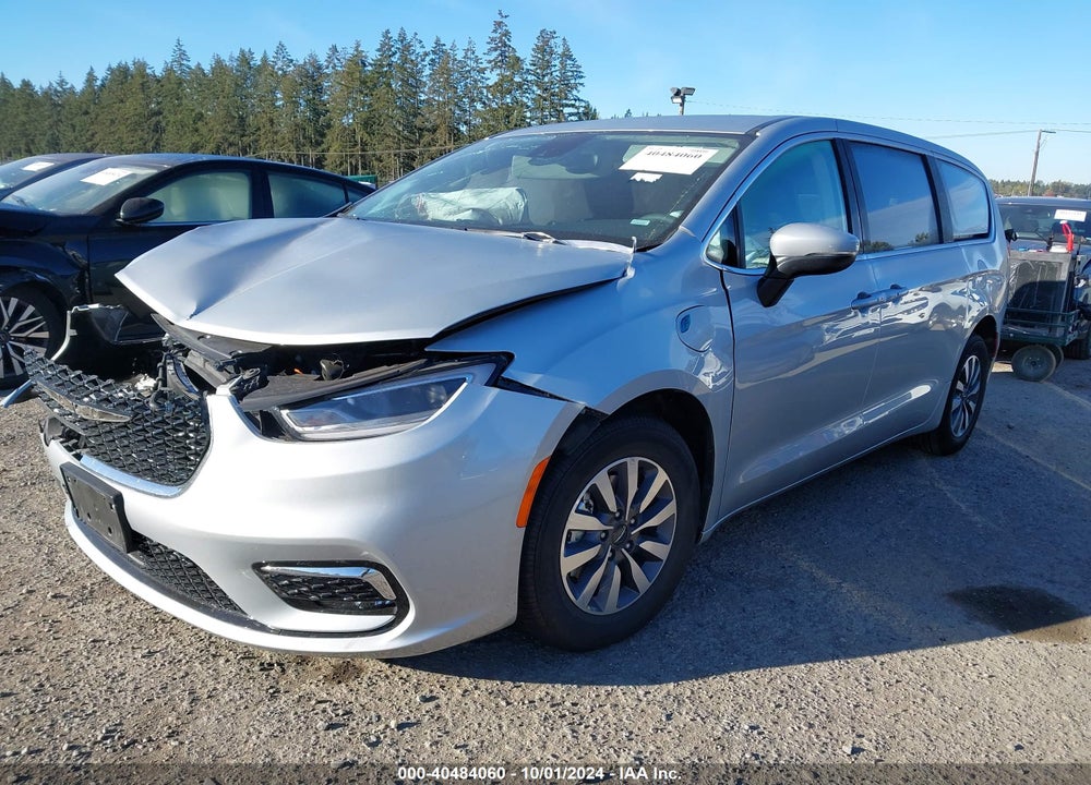 2023 CHRYSLER PACIFICA HYBRID TOURING L VIN: 2C4RC1L74PR618290