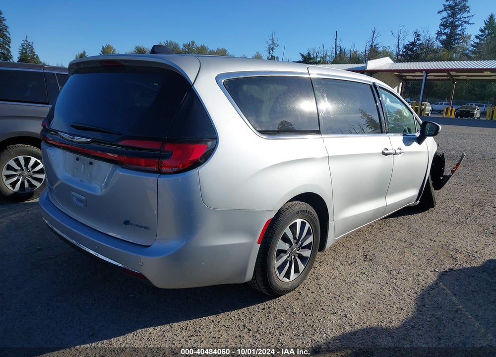 2023 CHRYSLER PACIFICA HYBRID TOURING L VIN: 2C4RC1L74PR618290