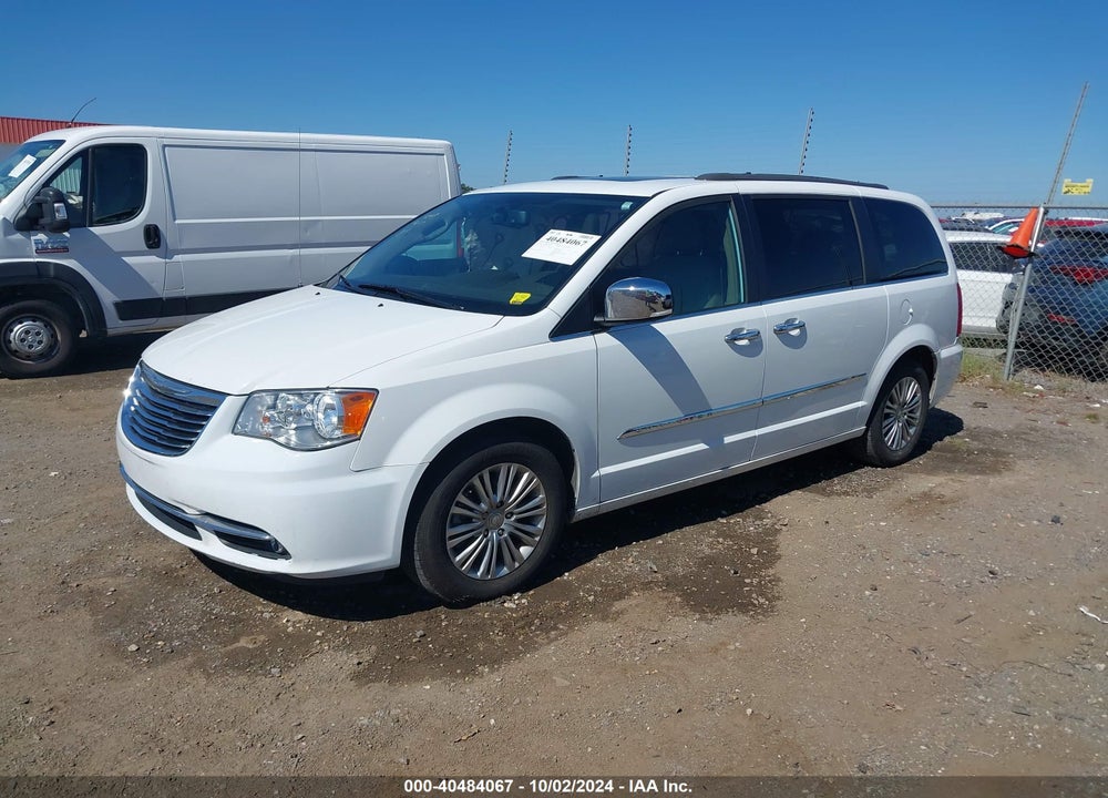 2016 CHRYSLER TOWN & COUNTRY TOURING-L ANNIVERSARY EDITION VIN: 2C4RC1CG0GR121592