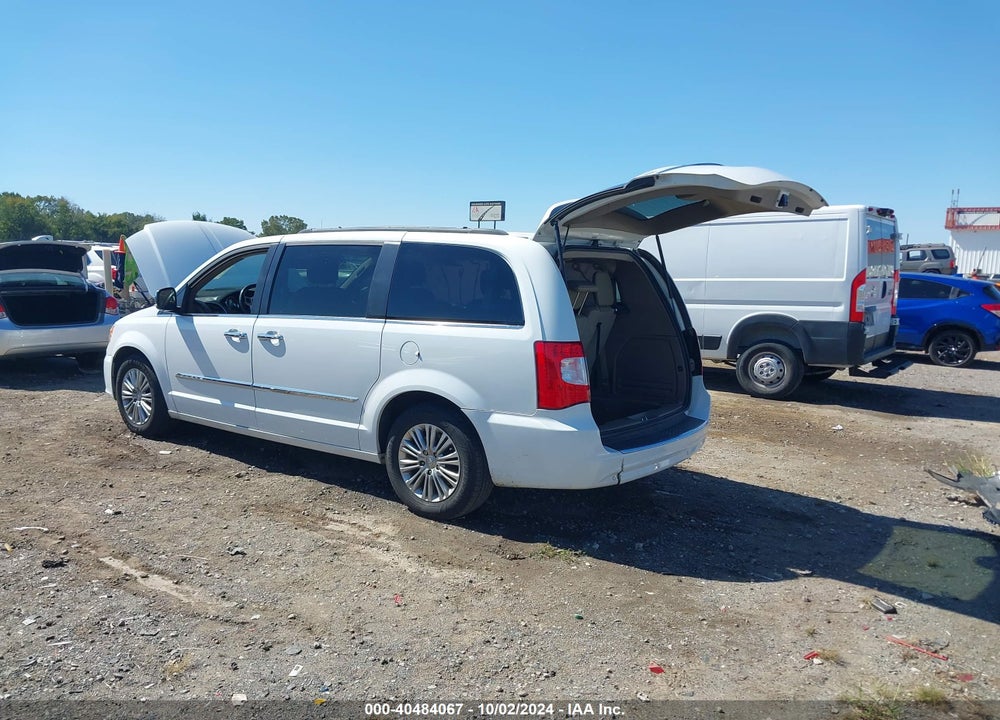 2016 CHRYSLER TOWN & COUNTRY TOURING-L ANNIVERSARY EDITION VIN: 2C4RC1CG0GR121592