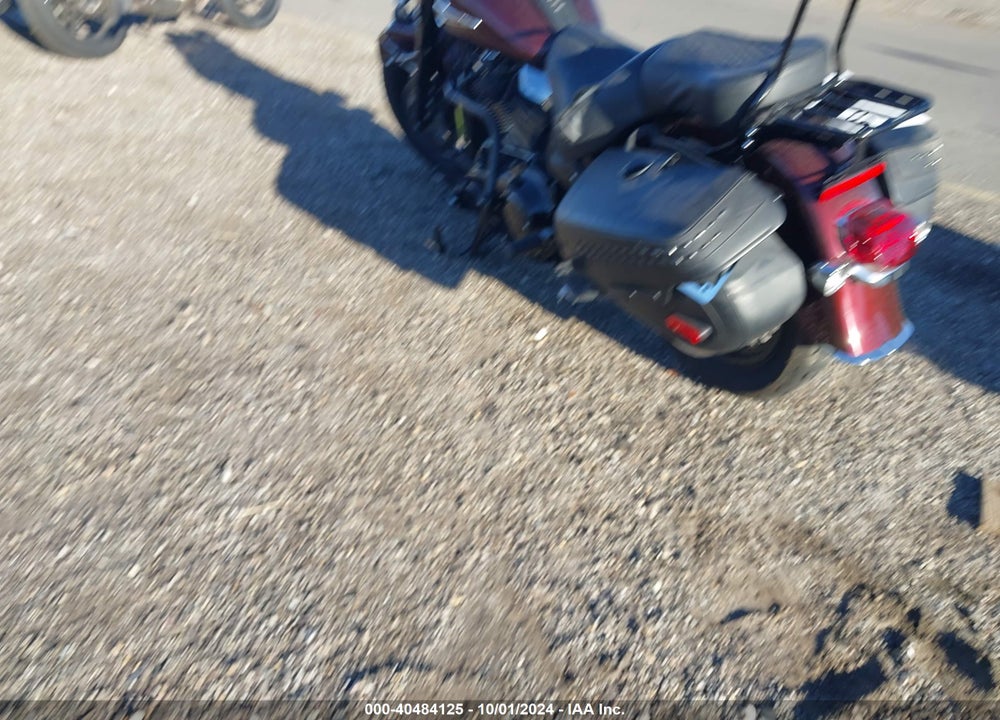 2018 HARLEY-DAVIDSON FLHC HERITAGE CLASSIC VIN: 1HD1YAJ18JC068684