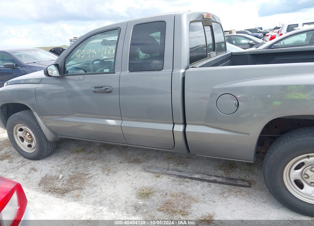 2007 DODGE DAKOTA ST VIN: 1D7HE22K87S136783