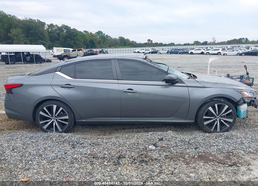 2022 NISSAN ALTIMA SR FWD VIN: 1N4BL4CV3NN329516