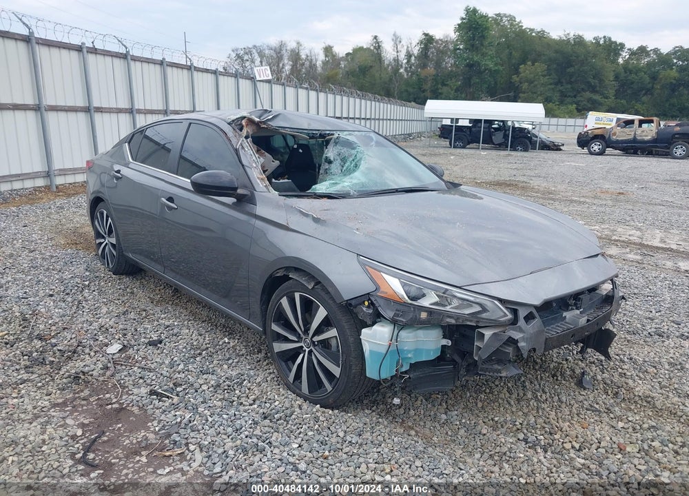 2022 NISSAN ALTIMA SR FWD VIN: 1N4BL4CV3NN329516