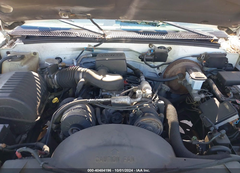 1998 CHEVROLET SUBURBAN 1500 VIN: 3GNEC16R5WG122261