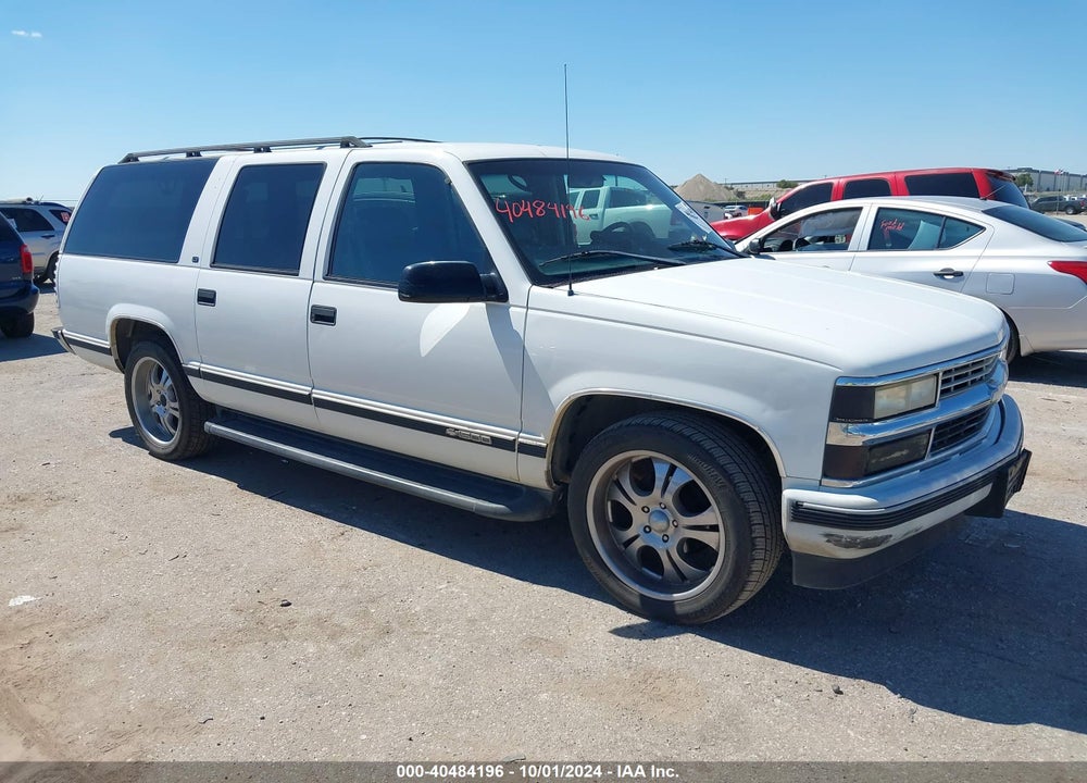 1998 CHEVROLET SUBURBAN 1500 VIN: 3GNEC16R5WG122261
