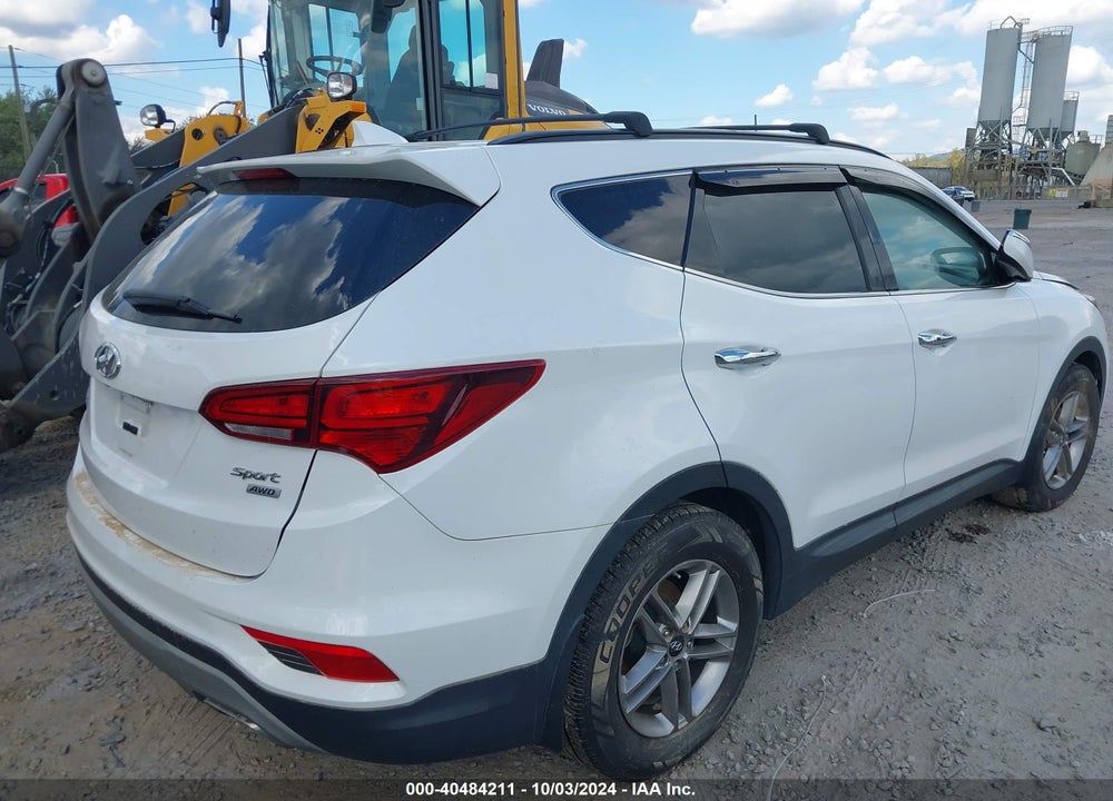 2018 HYUNDAI SANTA FE SPORT 2.4L VIN: 5XYZUDLB4JG556338