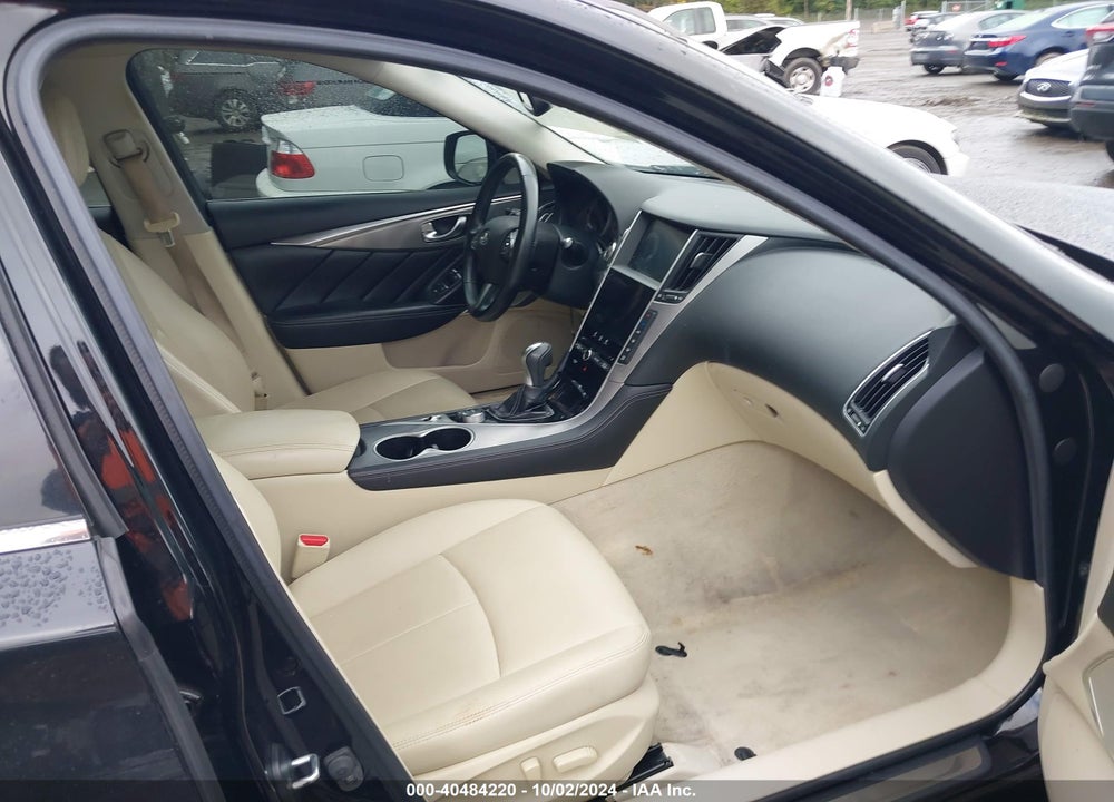 2017 INFINITI Q50 3.0T PREMIUM VIN: JN1EV7AR4HM841856