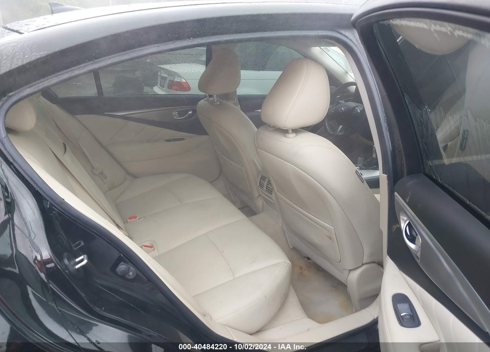 2017 INFINITI Q50 3.0T PREMIUM VIN: JN1EV7AR4HM841856