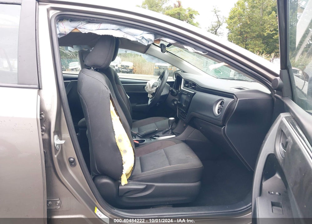 2017 TOYOTA COROLLA LE VIN: 2T1BURHE3HC929389