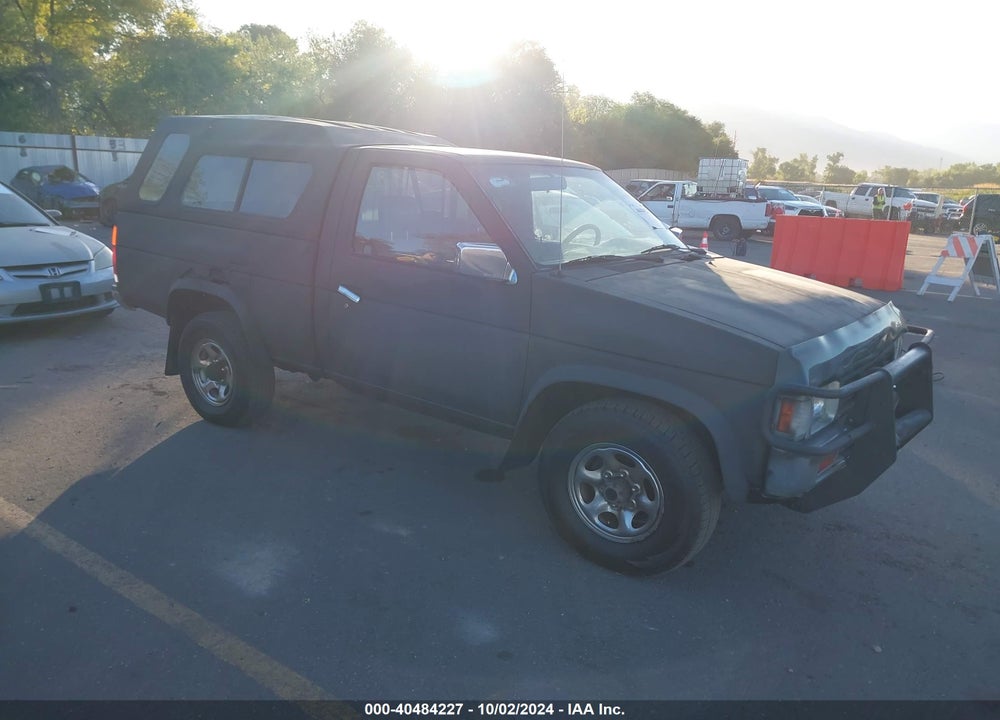 1994 NISSAN TRUCK XE VIN: 1N6SD11Y1RC302946