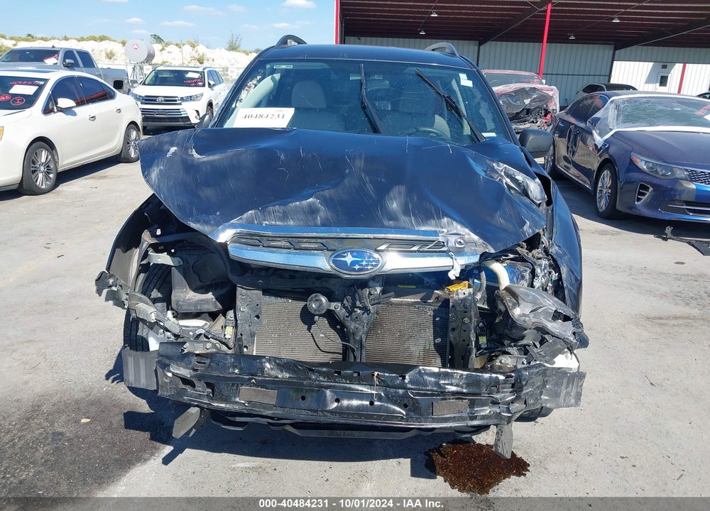 2018 SUBARU FORESTER 2.5I VIN: JF2SJABC9JH519880