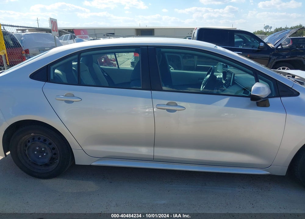 2020 TOYOTA COROLLA LE VIN: 5YFEPRAE8LP085650