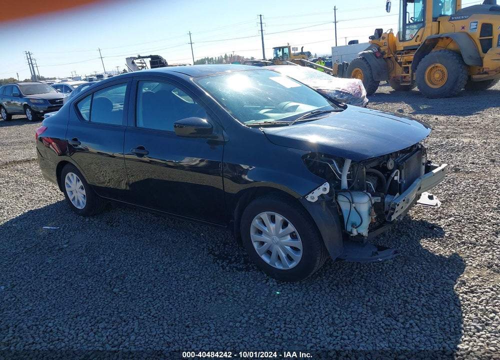 2017 NISSAN VERSA 1.6 S+ VIN: 3N1CN7AP4HL822871