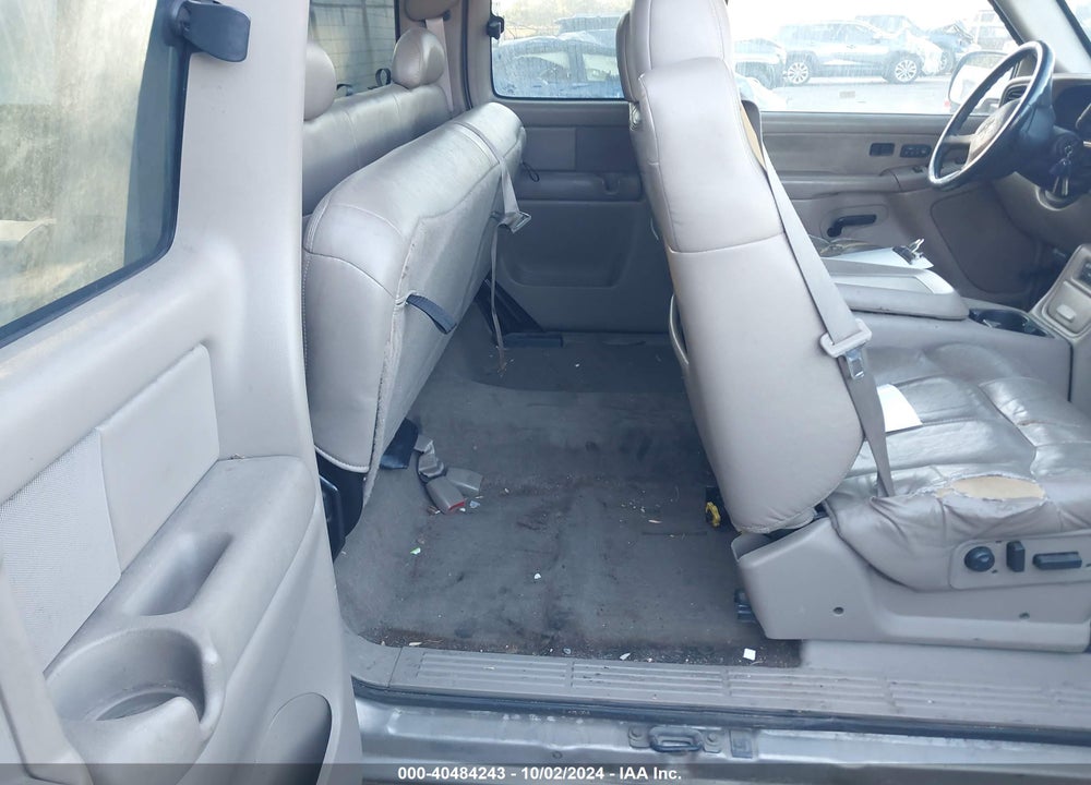 2001 CHEVROLET SILVERADO 1500 LT VIN: 1GCEK19T81E152406